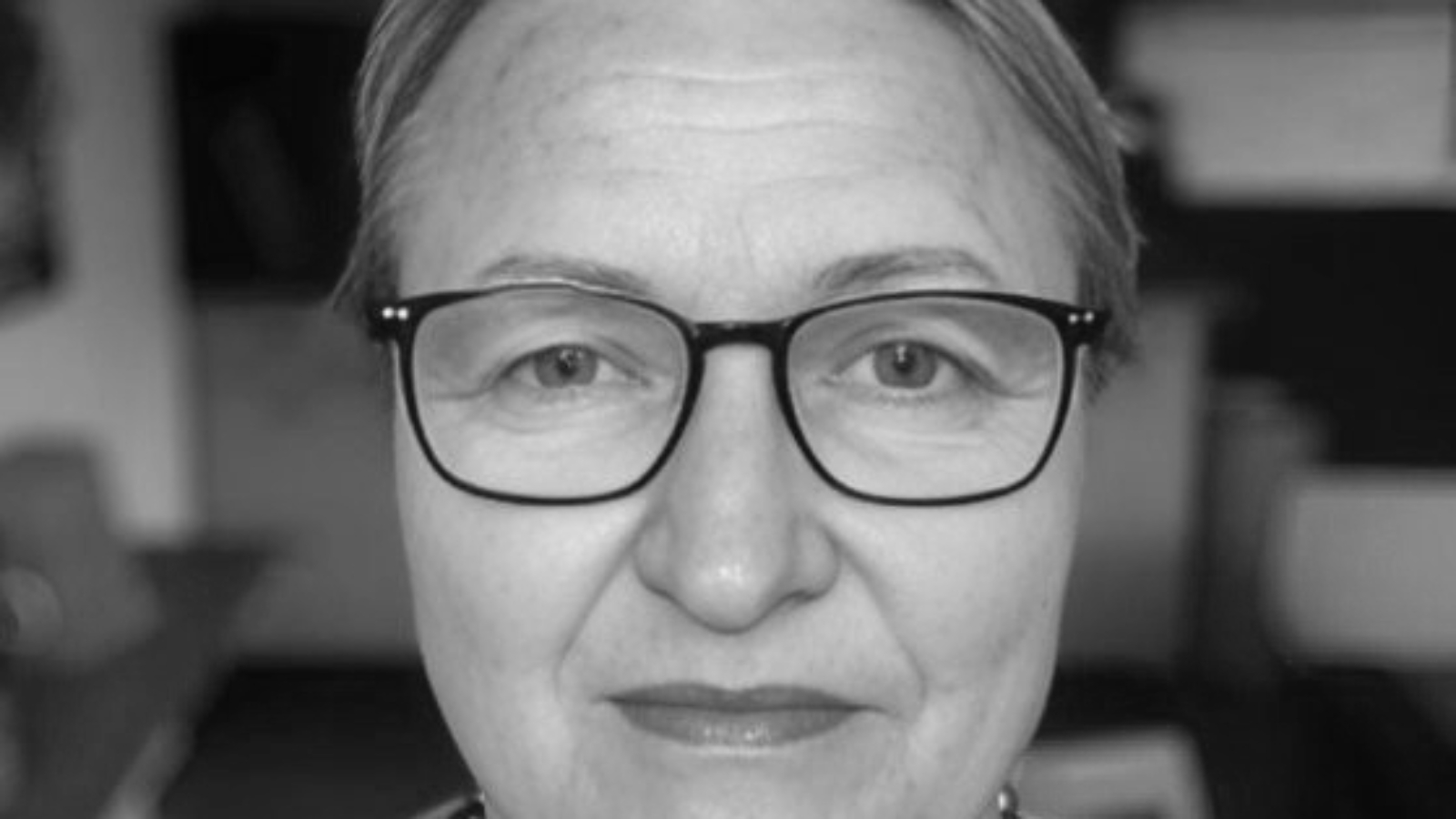 Karin Bröcker Portrait - Karin Broecker-1